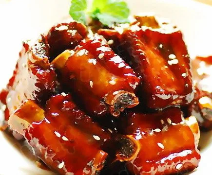 糖醋小排 pork spare rib with sweet & sour sauce